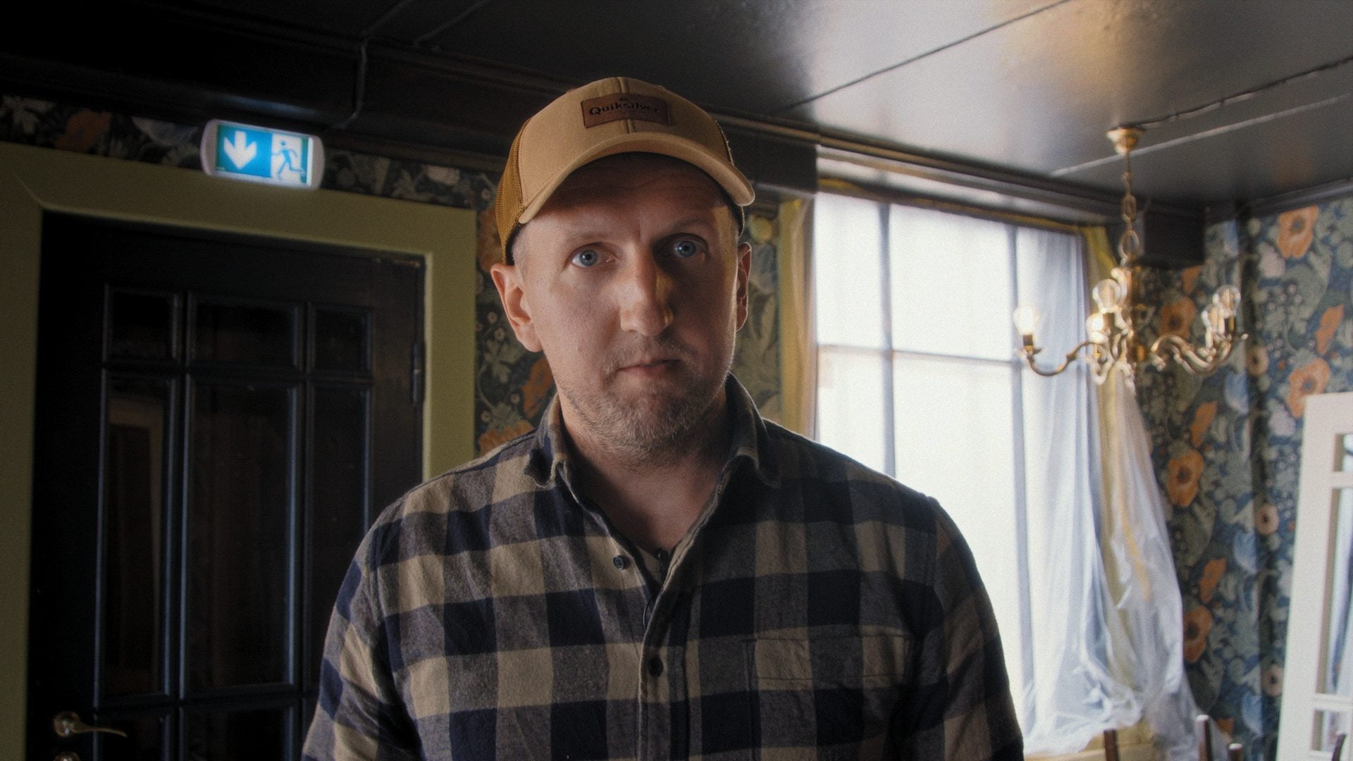 Tanel and chickens. Season 3. — still 13